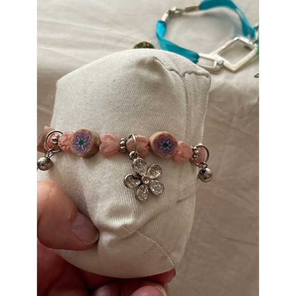 3 Bracelets and a pin - Beaded Colorful Bracelets / Ribbon Rectangle Bracelet - Picture 9 of 12